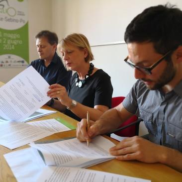 La firma dell'accordo